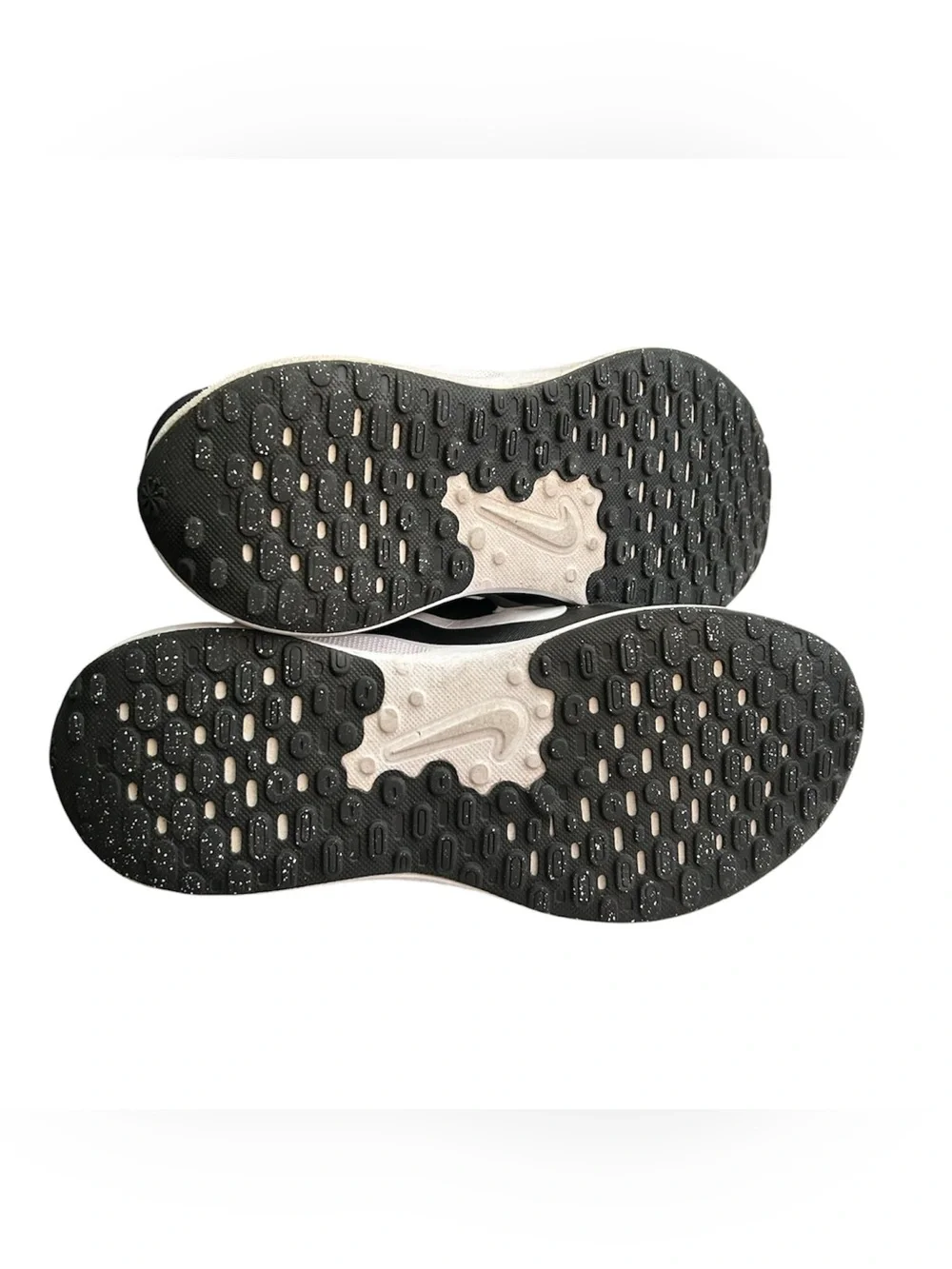 Nike Black and White Youth Sneaker (US 4Y)